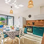 Azur By Interhome Hébergement de vacances *