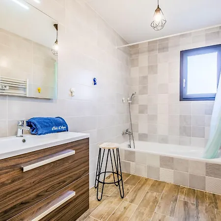 Azur By Interhome Holiday home Saint Aygulf