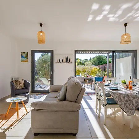 Holiday home Azur By Interhome Saint Aygulf