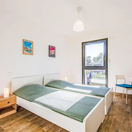 Azur By Interhome * Saint Aygulf